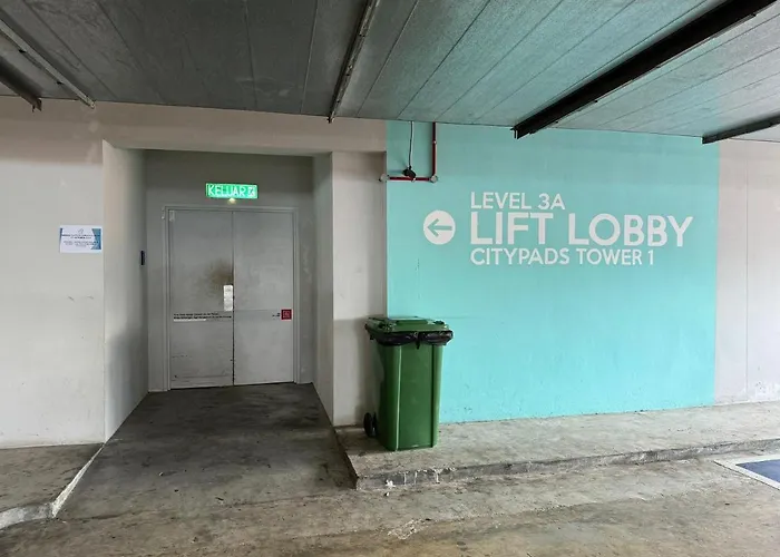 Jq#05 City View Slide Loftbed 2R1B 5Pax Near Suria Mall, Gaya St, Sicc